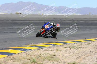 media/May-06-2024-Moto Forza (Mon) [[b33359f27d]]/1-Advanced/Session 2 (Bowl)/